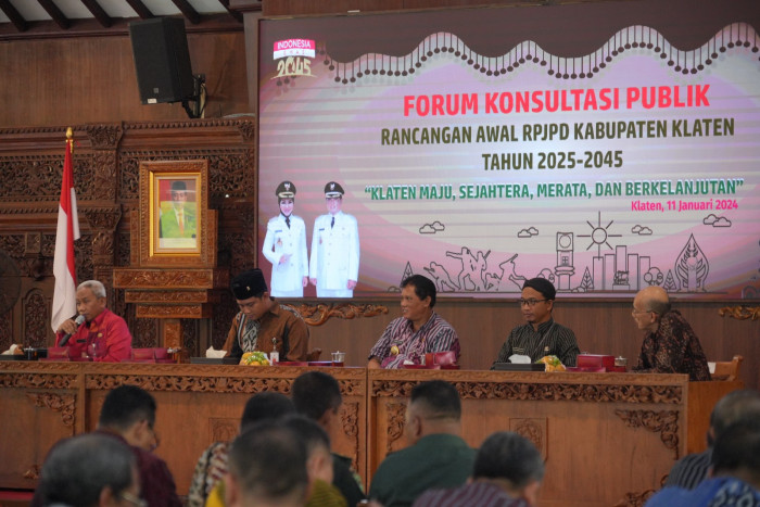 Bappedalitbang Klaten Gelar Forum Komunikasi Publik Rancangan Awal RPJPD