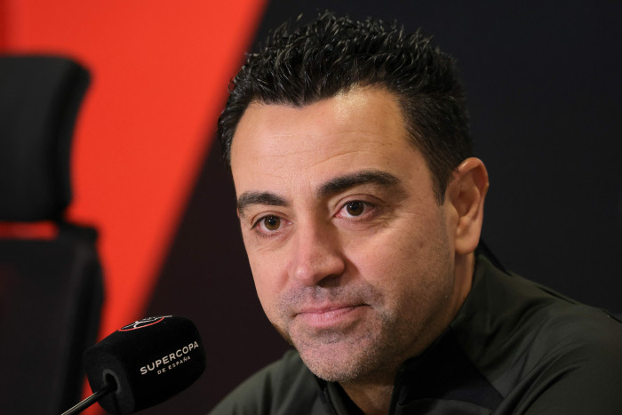 Xavi akan Tinggalkan Barcelona Akhir Musim Ini