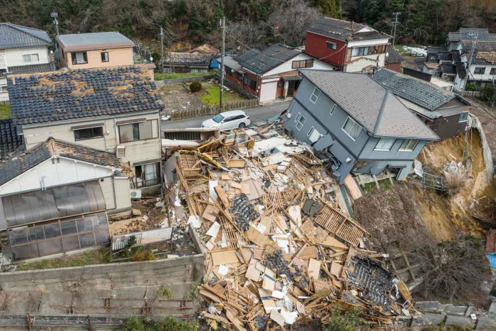 Jepang Cabut Peringatan Tsunami