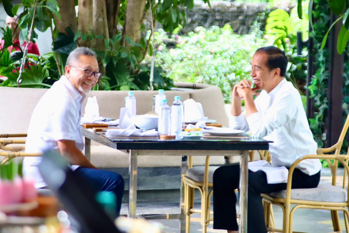 Jokowi Ajak Zulhas Makan Siang, Ini Hal yang Dibahas