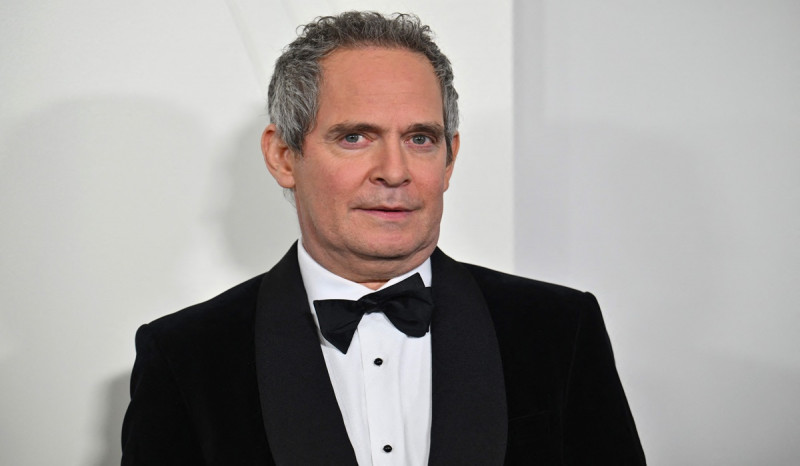 Tom Hollander Dapat Bonus Besar, Ternyata Punya Tom Holland