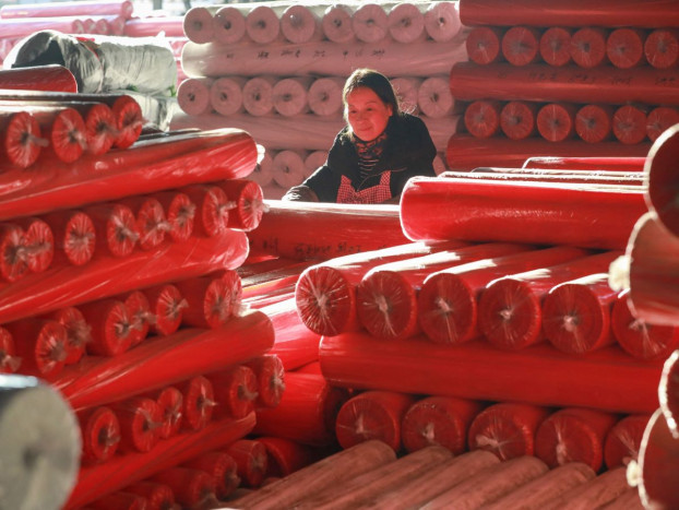 Aktivitas Pabrik Tiongkok Susut selama Empat Bulan Berturut-turut