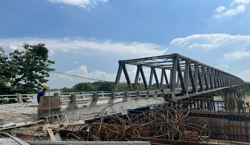Proyek Perbaikan Jembatan Penghubung Tuban-Bojonegoro Capai 92 persen