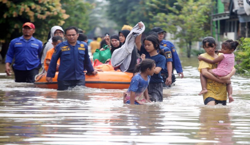 267 Personel Bersiap di Titik Rawan Banjir Jakarta