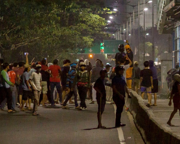 Karena saling Ejek, Tawuran Antarwarga Pecah di Bassura Jakarta Timur