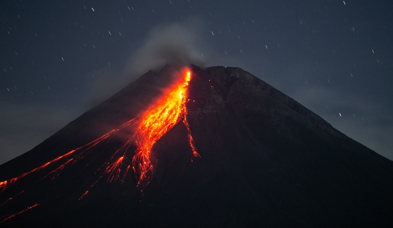 Awan Panas Guguran Gunung Merapi Meluncur hingga 1,5 Km 