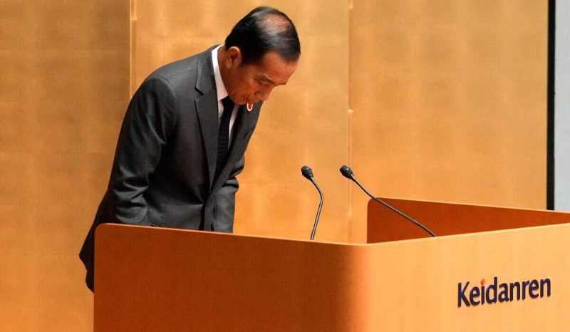 Jokowi Dilaporkan ke Bawaslu Akibat Pose Dua Jari, Ini Tanggapan Istana