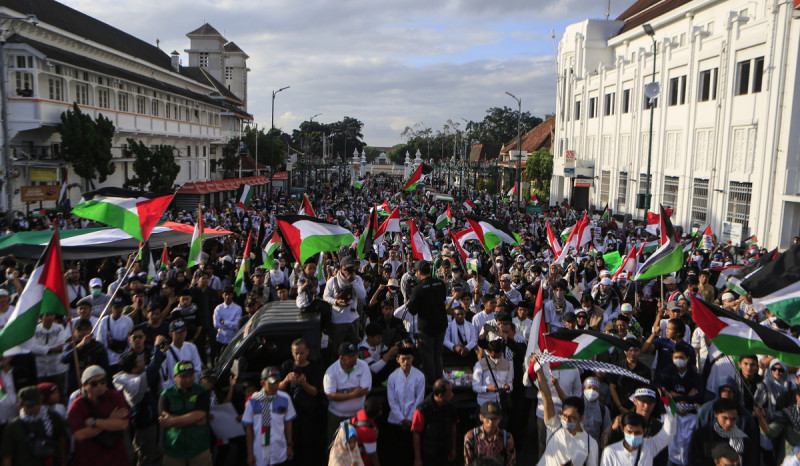 Di Yogyakarta, Ribuan Orang Gelar Aksi 100 Hari Genosida Israel