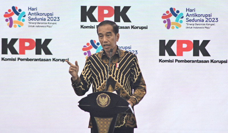 Survei Indikator: Tingkat Kepercayaan Masyarakat Terhadap Presiden Jokowi Menurun