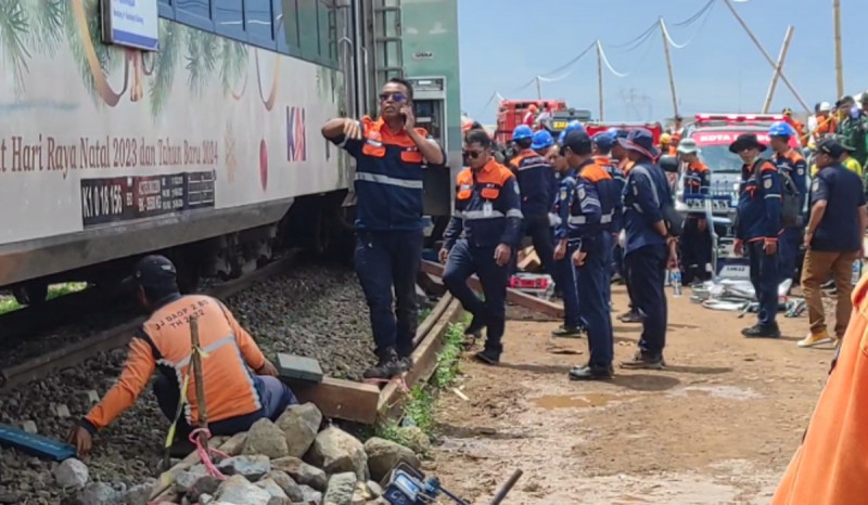 Basarnas Siapkan Dua Skenario Evakuasi Gerbong KA Turangga dan Commuter Line Bandung