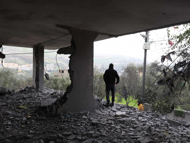Pasukan Israel Hancurkan Rumah Warga Palestina di Tepi Barat