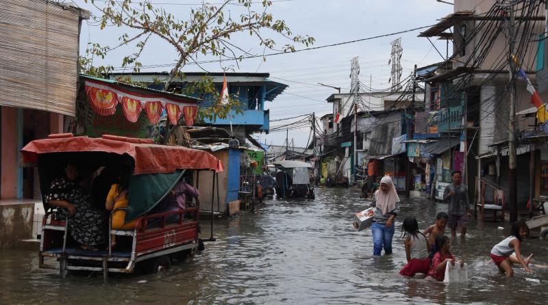Jakarta Banjir, Puluhan Warga Mengungsi di Semper Timur Cilincing