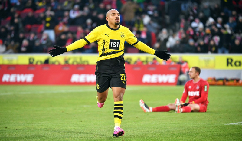 Malen Cetak Dua Gol, Dortmund Menang di Kandang Cologne