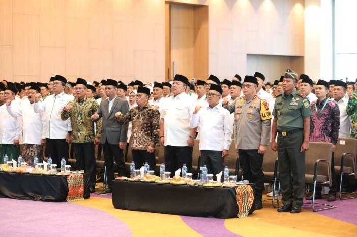 KH Amin Said Lantik PWNU Lampung Masa Khidmah 2023-2028 