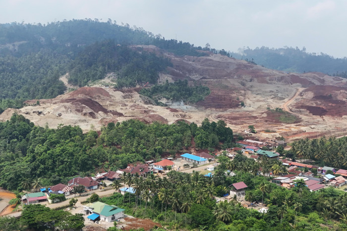 Tim Prabowo dan Ganjar Dukung Moratorium Smelter Nikel, Kubu Anies?