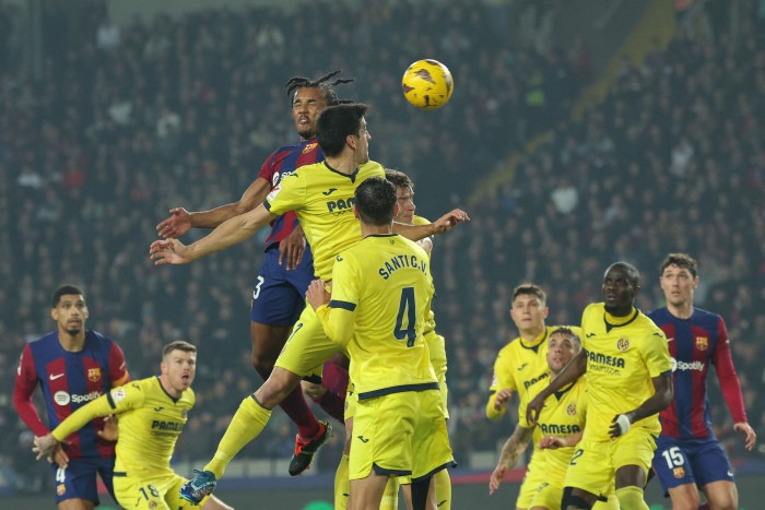 8 Gol Tercipta, Villareal Tundukan Barcelona