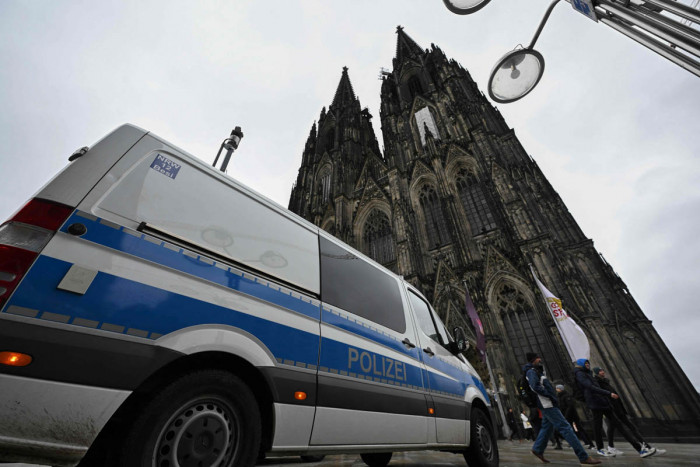 Jerman Memperpanjang Penahanan 2 Tersangka dalam Dugaan Rencana Serangan di Katedral Koln