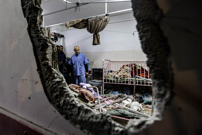 Israel Menyerang Rumah Sakit Nasser di Khan Yunis