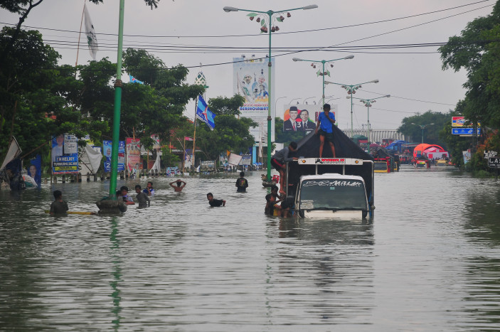 Kemensos Tambah Bantuan untuk Korban Banjir di Demak