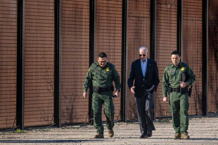 Biden dan Trump Akan Kunjungi Perbatasan AS-Meksiko pada Hari yang Sama