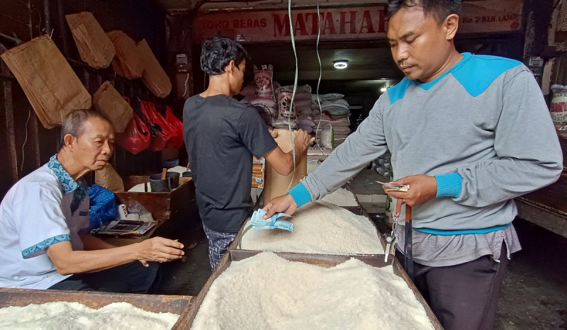 Terus Naik, Harga Beras di Kota Bandung Diatas Harga HET