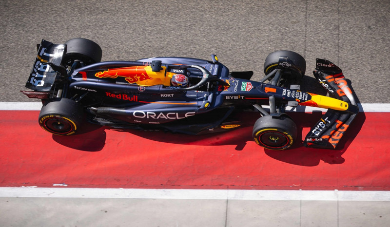 Max Verstappen Puas dengan Performa RB20 di Uji Coba Formula 1