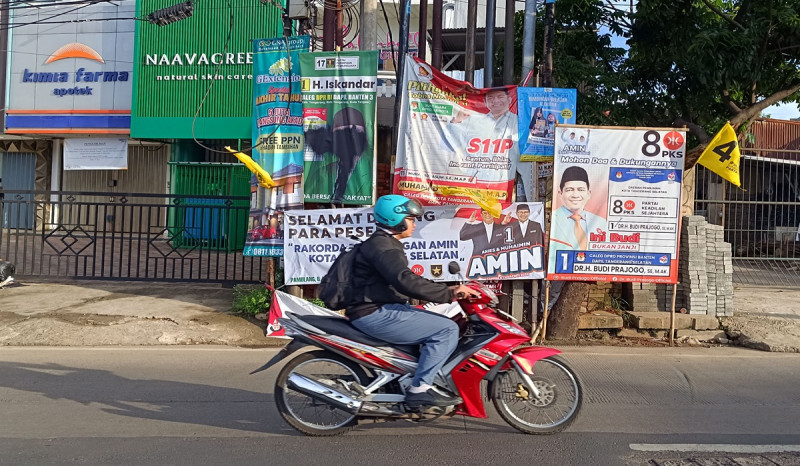 Ditemukan 13 Ribu Pelanggaran Alat Peraga Kampanye di Tangerang