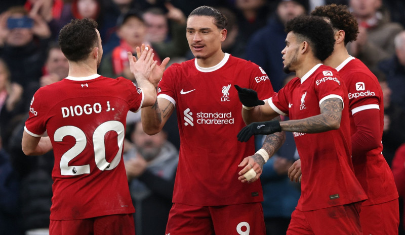 Liverpool vs Burnley: Menang, The Reds Kembali ke Puncak Klasemen