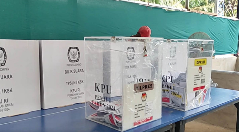 Bantu KPU, Kemlu: Pemilu di Luar Negeri Berjalan Kondusif