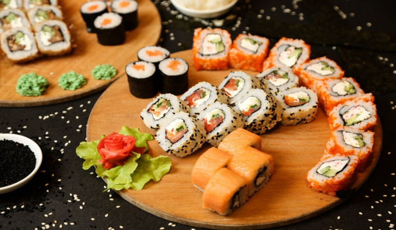 Ini Rahasia Menggulung Sushi yang Rapi