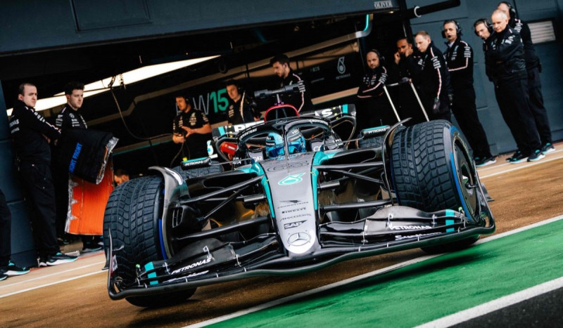 Mercedes Disebut Telah Menyelesaikan Masalah yang Dirasakan Hamilton