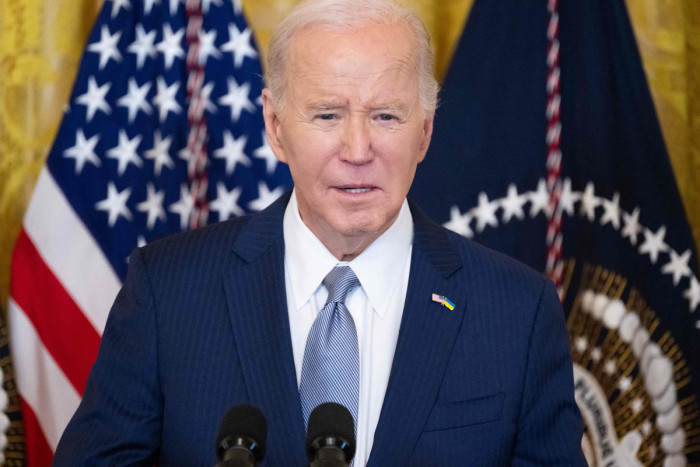 Biden Dinyatakan 'Sehat untuk Bertugas' Meski Isu Usia Muncul dalam Pemilihan
