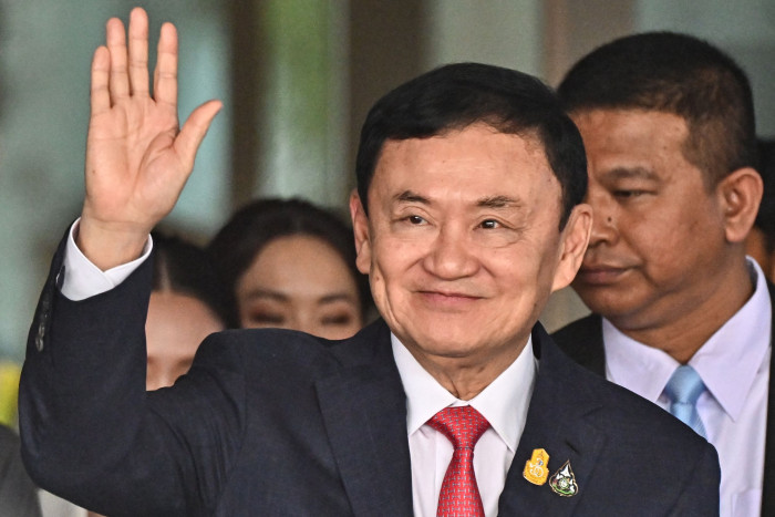 Besok, Mantan Perdana Menteri Thailand Thaksin Hirup Udara Bebas