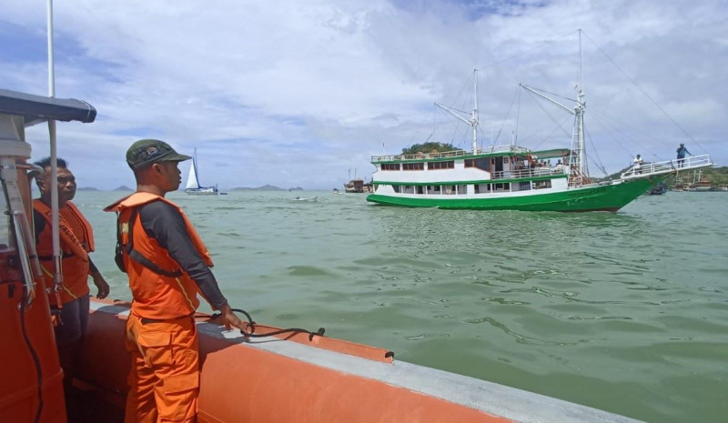 Sempat Hilang, Kapal Wisata Turis Belanda di Labuan Bajo Akhirnya Ditemukan  