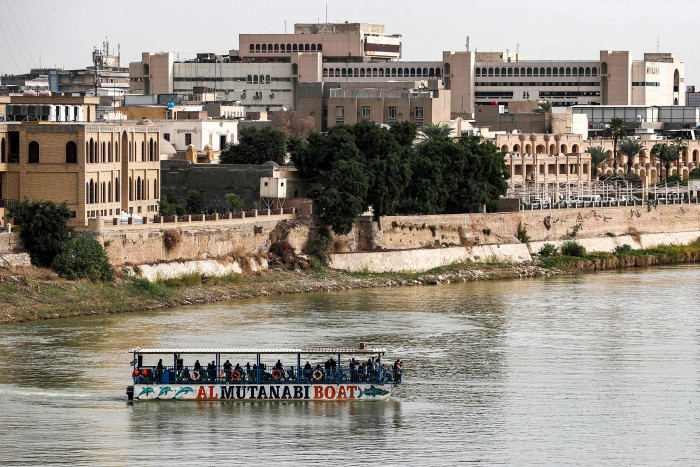 Polusi Air Melanda Irak, Sungai Tigris dan Eufrat Riwayatmu Kini