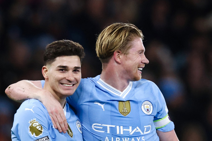 De Bruyne Gembira Kembali Jadi Starter Tampil setelah Lama Cedera