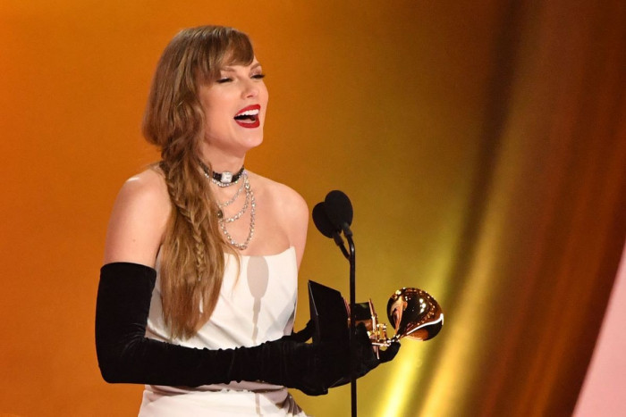 Taylor Swift Cetak Sejarah di Grammy Awards 2024