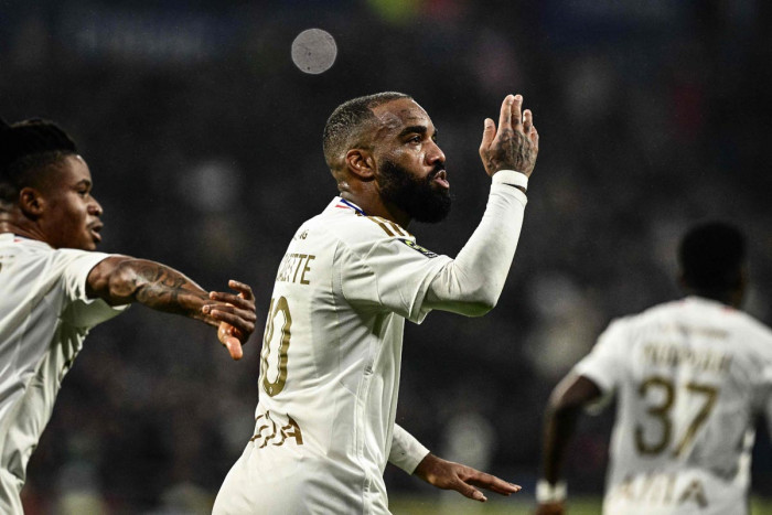 Lacazette Antar Lyon Ungguli Marseille 1-0 di Ligue 1