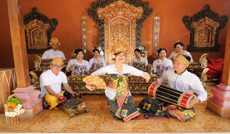 10 Alat Musik Bali dan Keunikannya, Begini Cara Memainkannya
