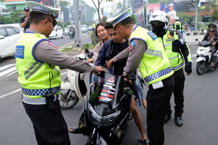 144 Kendaraan Roda Dua Ditilang karena Lawan Arah