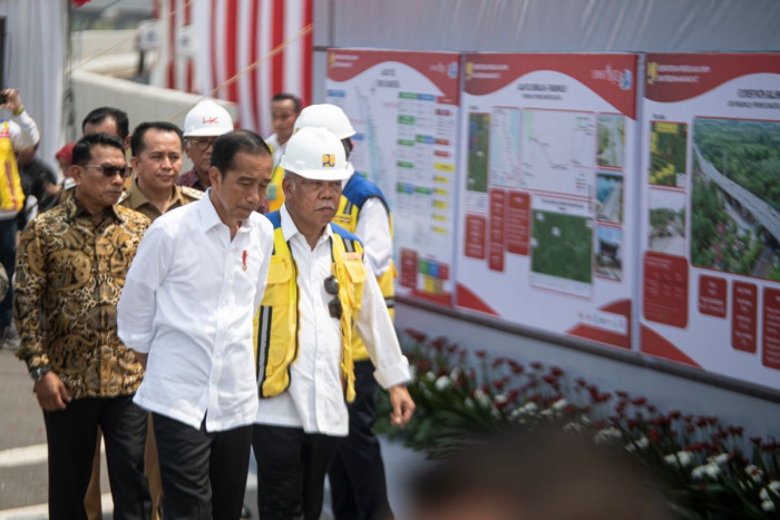 Jokowi Resmikan Tol Tebing Tinggi-Indrapura dan Indrapura-Lima Puluh di Sumatra Utara