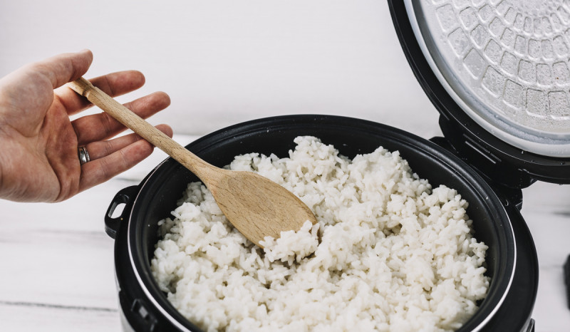 Bantuan Rice Cooker dari Kementerian ESDM di Pematangsiantar Tidak Merata dan Tidak Tepat Sasaran