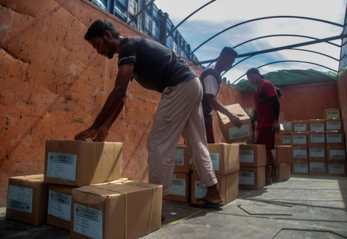 Pos Indonesia Distribusikan Surat Suara Pemilu ke 2.400 Kecamatan