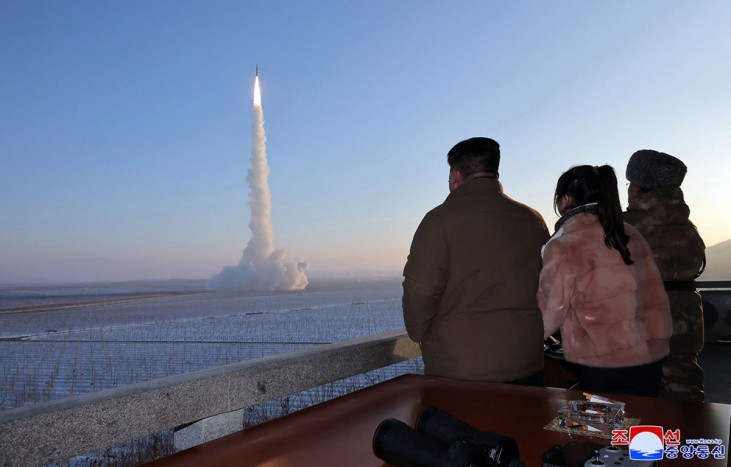 Korea Utara Kembali Meluncurkan Peluru Kendali Balistik