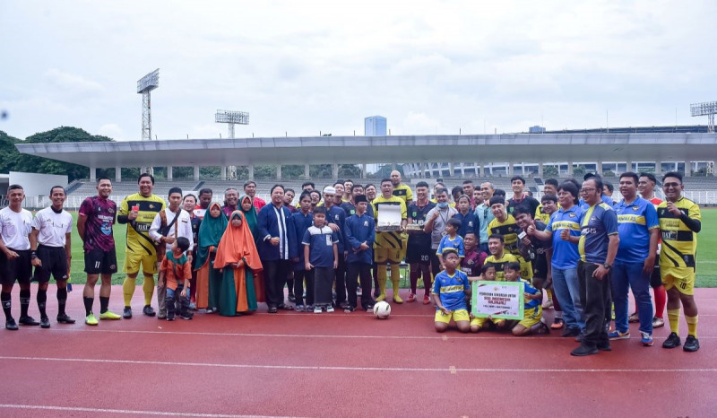 Berbagi Kasih dan Peluncuran Jersey Muba SeeJontor FC 