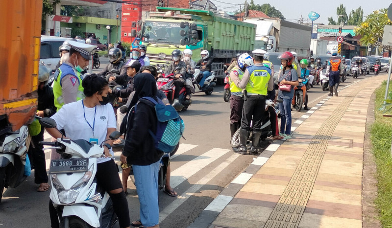9 Hari Razia Kendaraan Lawan Arah, 623 Motor Ditilang di Jakarta