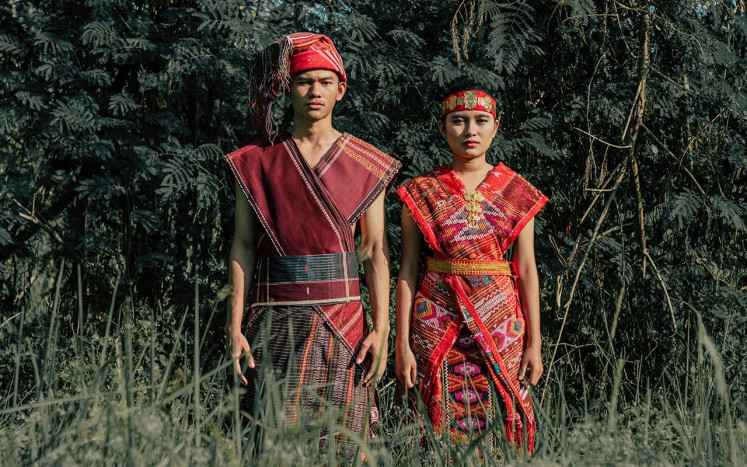19 Pakaian Adat Sumatera Utara, Unik dan Penuh Filosofi