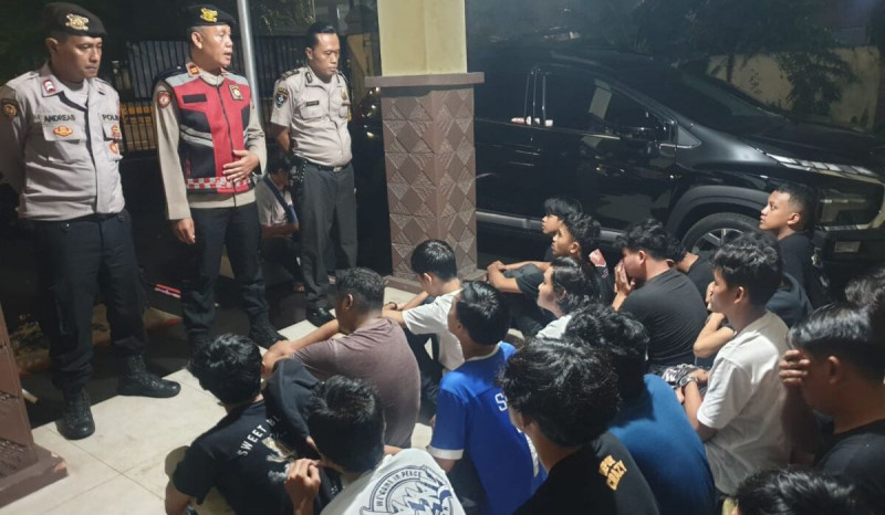 Polisi Amankan 31 Pelajar Yang Lakukan SOTR di Pancoran Jakarta Selatan