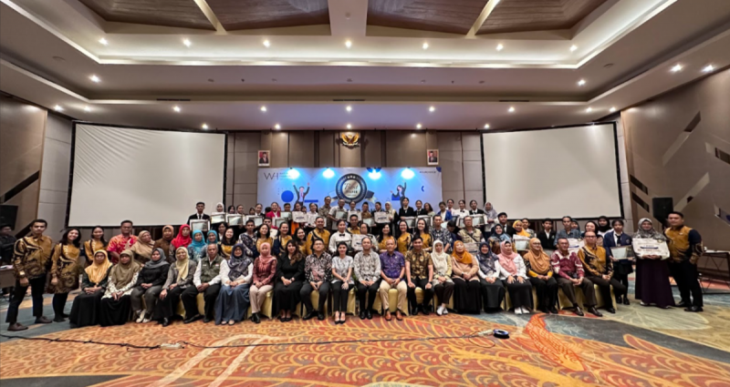 Komitmen pada Pendidikan, Waringin Hospitality Hotel Group Bagikan Beasiswa untuk Best Trainee
