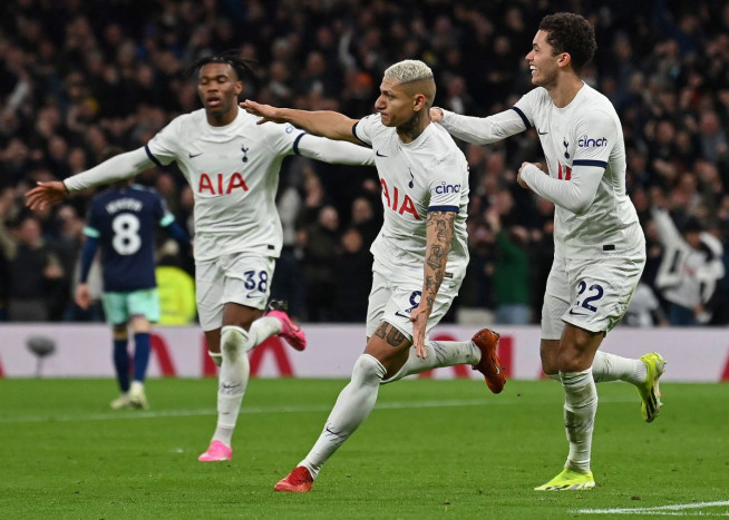 Sempat Tertinggal, Tottenham Hotspur Sukses Hancurkan Crystal Palace